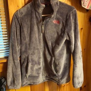 Girls’ NorthFace jacket.
